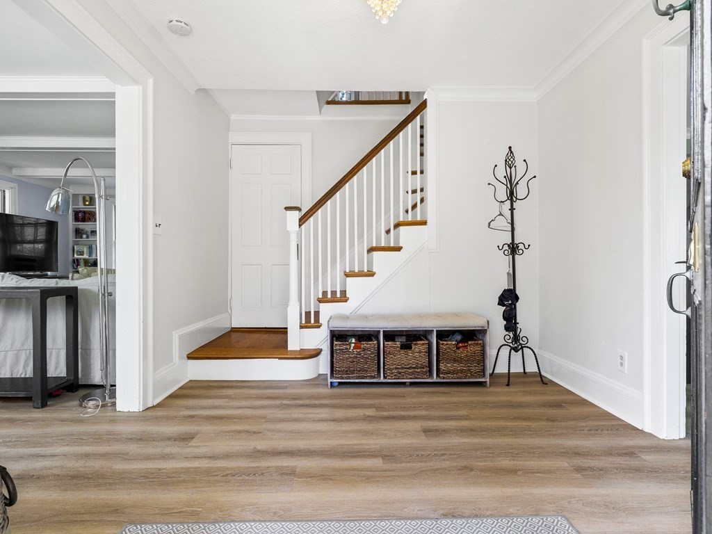 26 Llewellyn Road Newton, MA 02465 - Photo 15 of 40