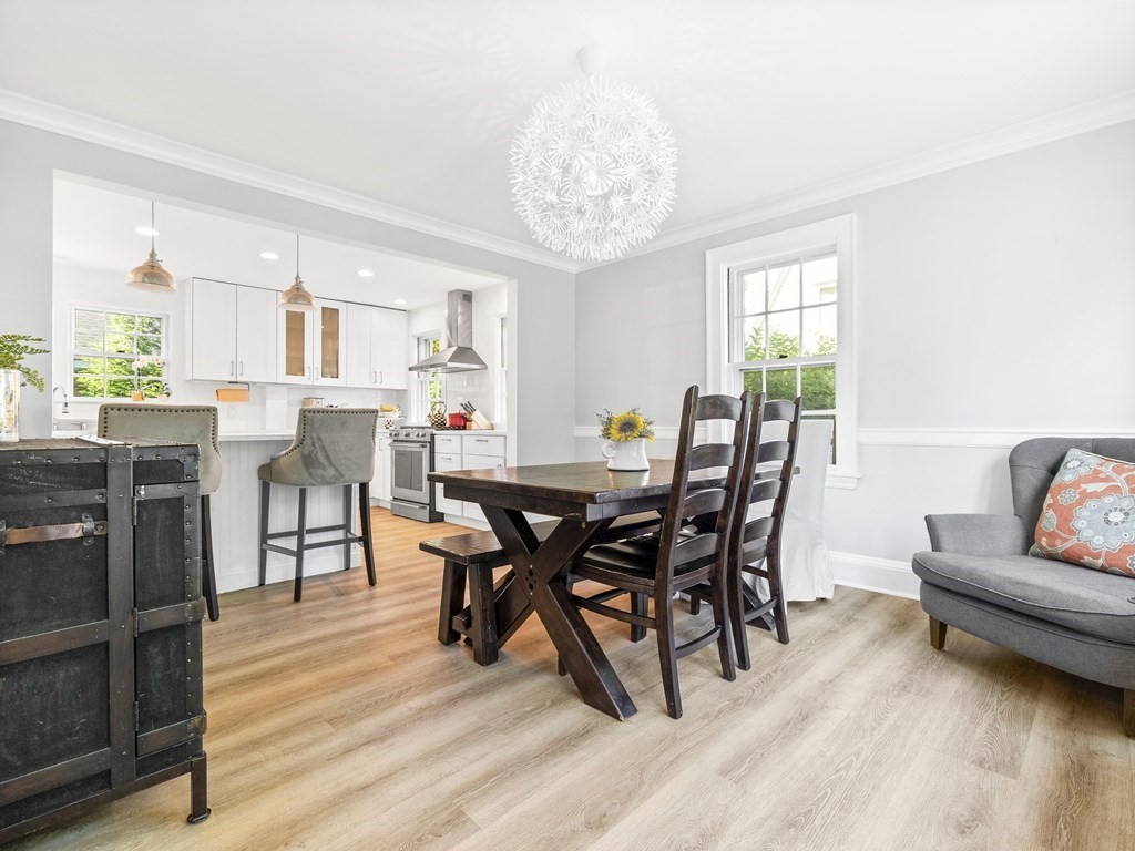 26 Llewellyn Road Newton, MA 02465 - Photo 10 of 40
