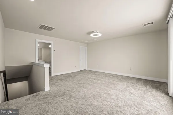 $3,200 | 127 Gaslight Alley, Bensalem, PA 19020