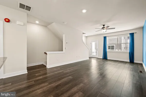 $3,200 | 127 Gaslight Alley, Bensalem, PA 19020