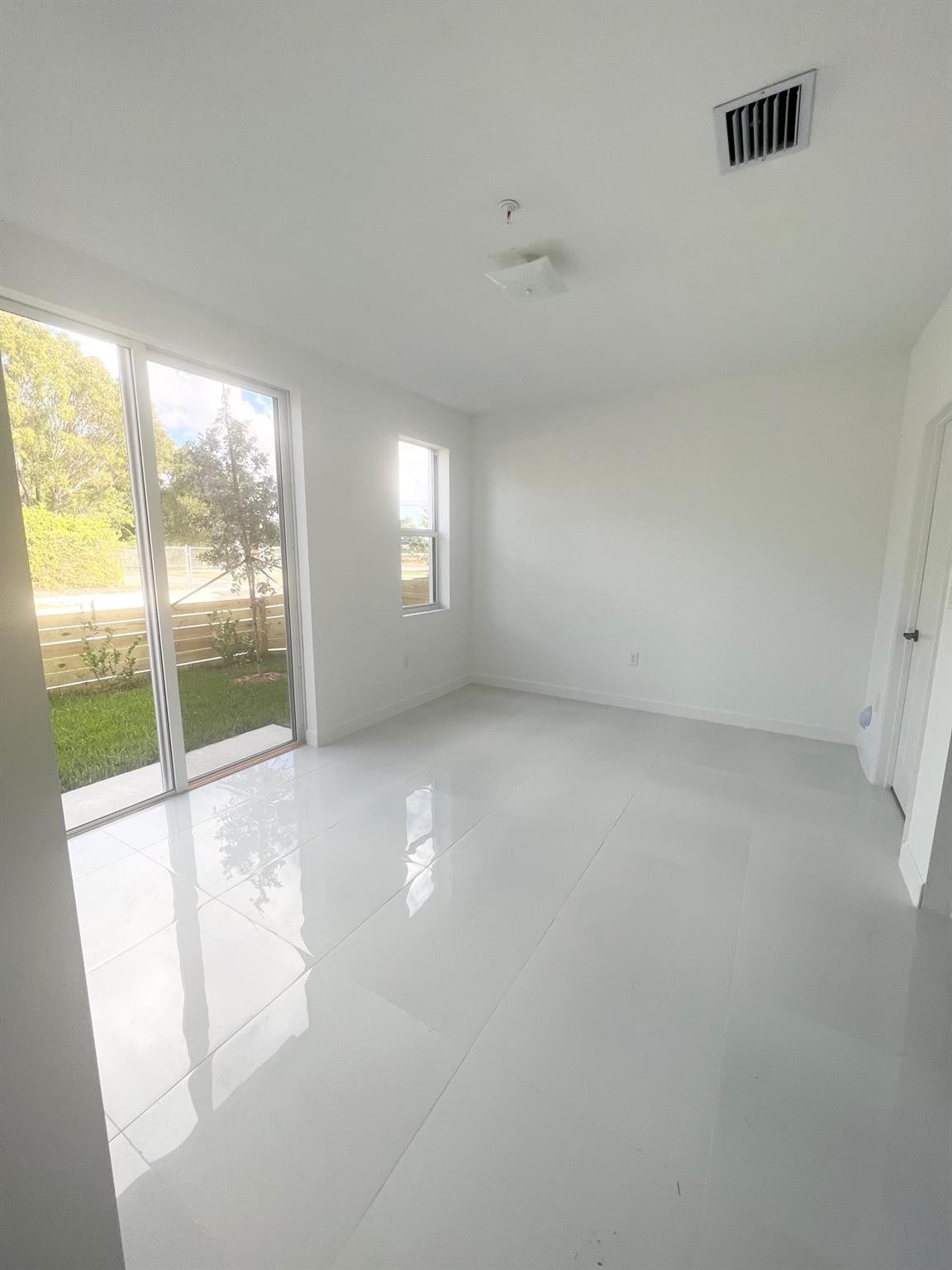 24650 Southwest 129th Avenue Homestead, FL 33032 - Photo 3 of 15 Photo 3