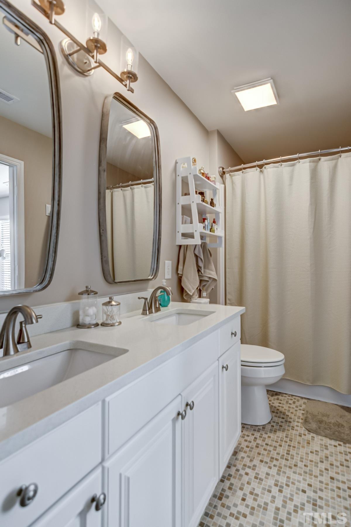 8302 Tierra Del Sol Way Raleigh, NC 27616 - Photo 11 of 20 Gallery Image 11