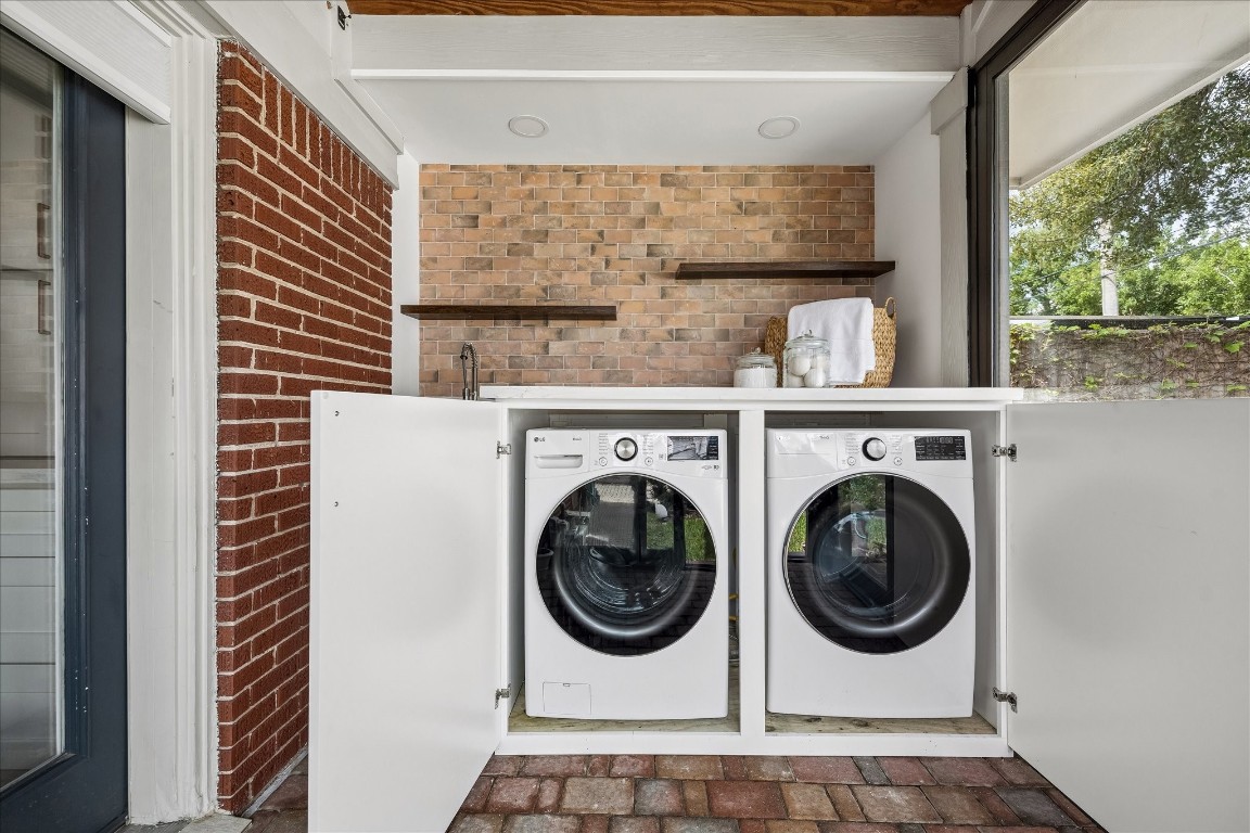 1706 West Main Street Houston, TX 77098 - Photo 21 of 25