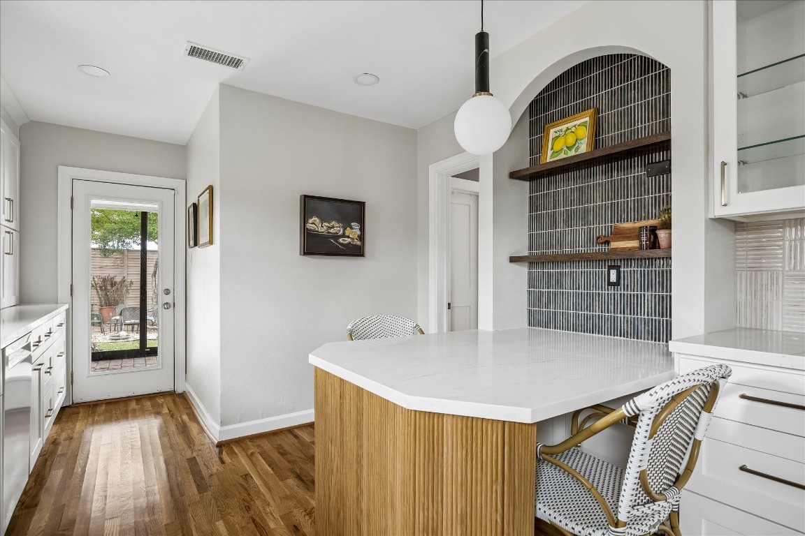 1706 West Main Street Houston, TX 77098 - Photo 10 of 25