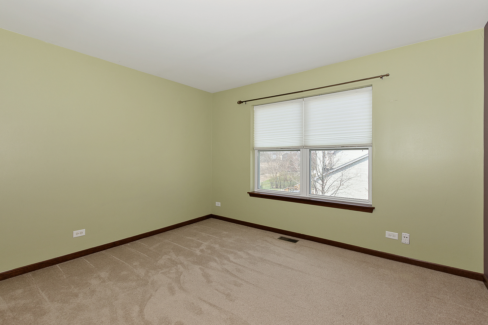 2350 Fishhook Way Wauconda, IL 60084 - Photo 22 of 28