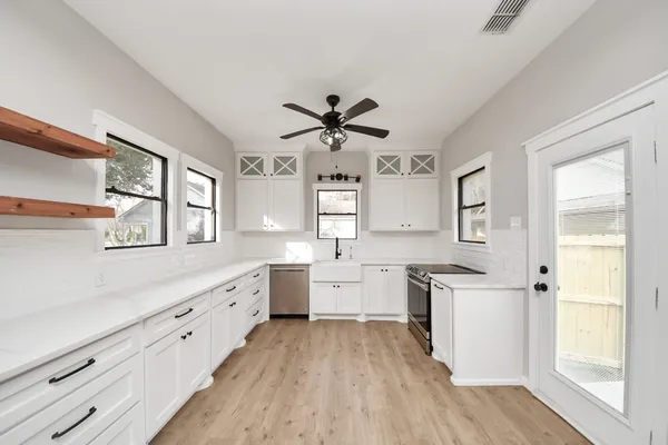 $2,200 | 1507 Brooks Avenue, Rosenberg, TX 77471