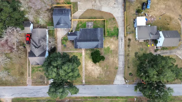 $2,400 | 1507 Brooks Avenue, Rosenberg, TX 77471