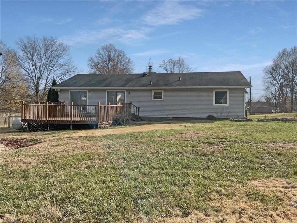 139 Applegate Road Kernersville, NC 27284 - Photo 6 of 21 Gallery Image 6