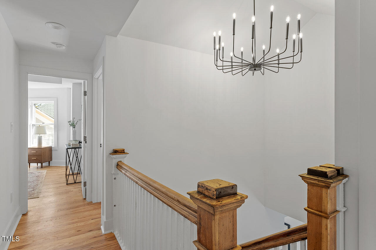 215 East Cabarrus Street Raleigh, NC 27601 - Photo 20 of 35 215 East Cabarrus Street_29