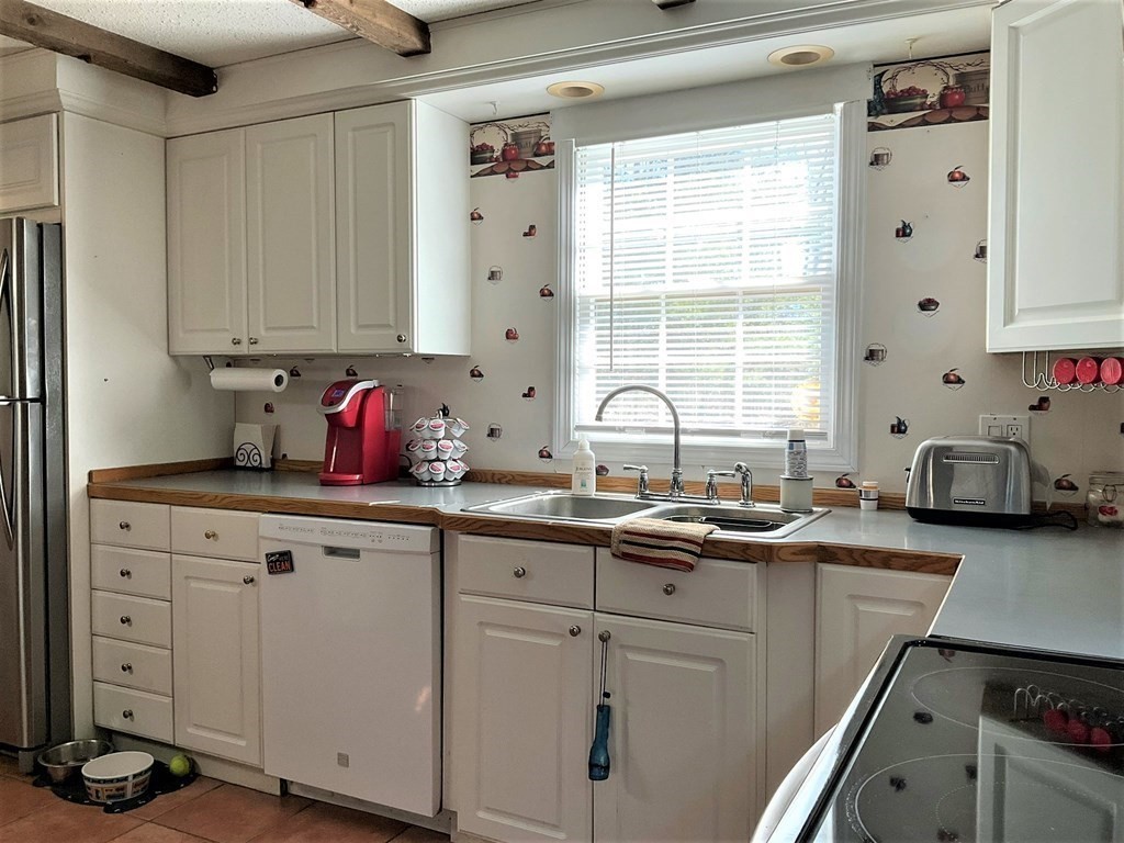 2 Pearl Brook Road Townsend, MA 01474 - Photo 8 of 36 Gallery Image 8