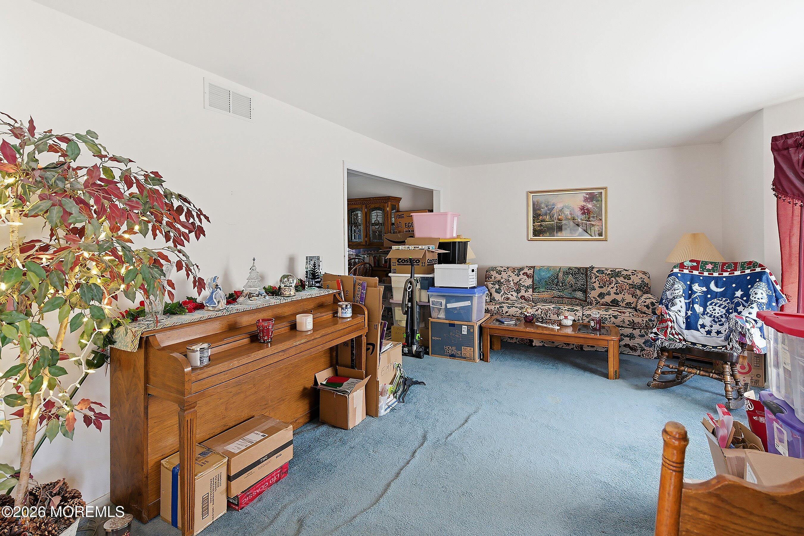 164 Weldon Road Manchester Township, NJ 08759 - Photo 4 of 23 07-Living 1A