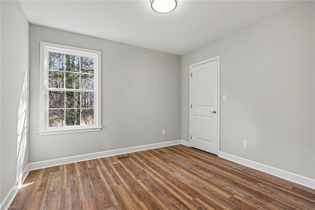 411 Motif Lane Winston-Salem, NC 27107 - Photo 16 of 29