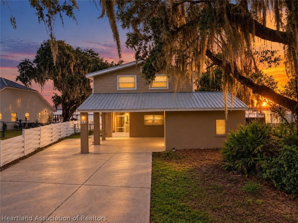 562 Lake June Road Lake Placid, FL 33852 - Photo 2 of 26 Gallery Image 2