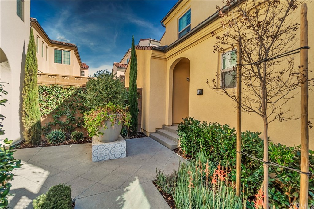 141 Falcon Ridge Irvine, CA 92618 - Photo 1 of 1 Gallery Image 1