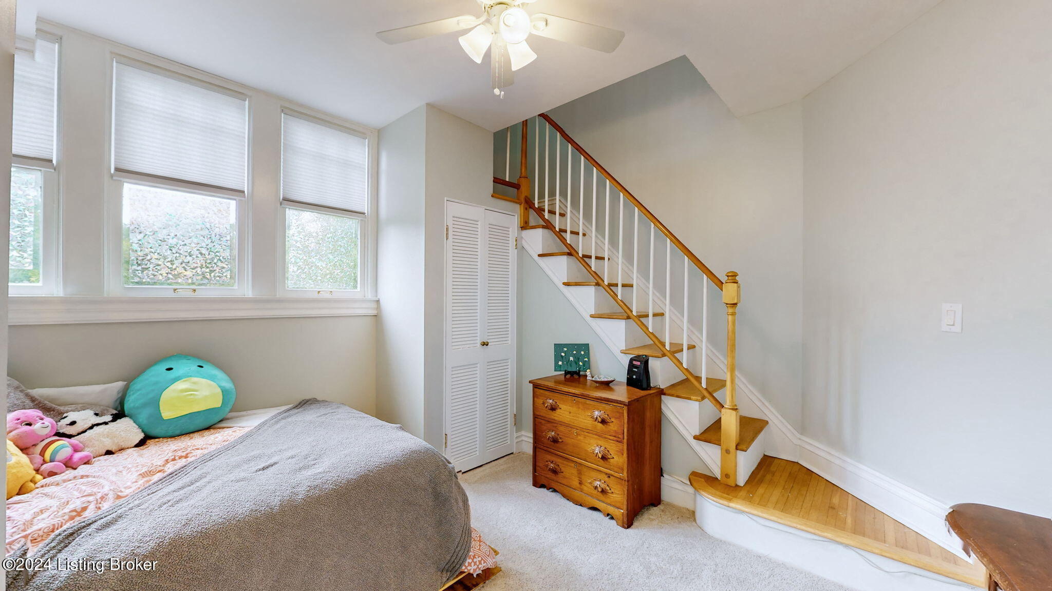 1405 Elm Road, Unit 3 Louisville, KY 40223 - Photo 14 of 42 1405 Elm Rd Apt 3 Anchorage, KY 40223