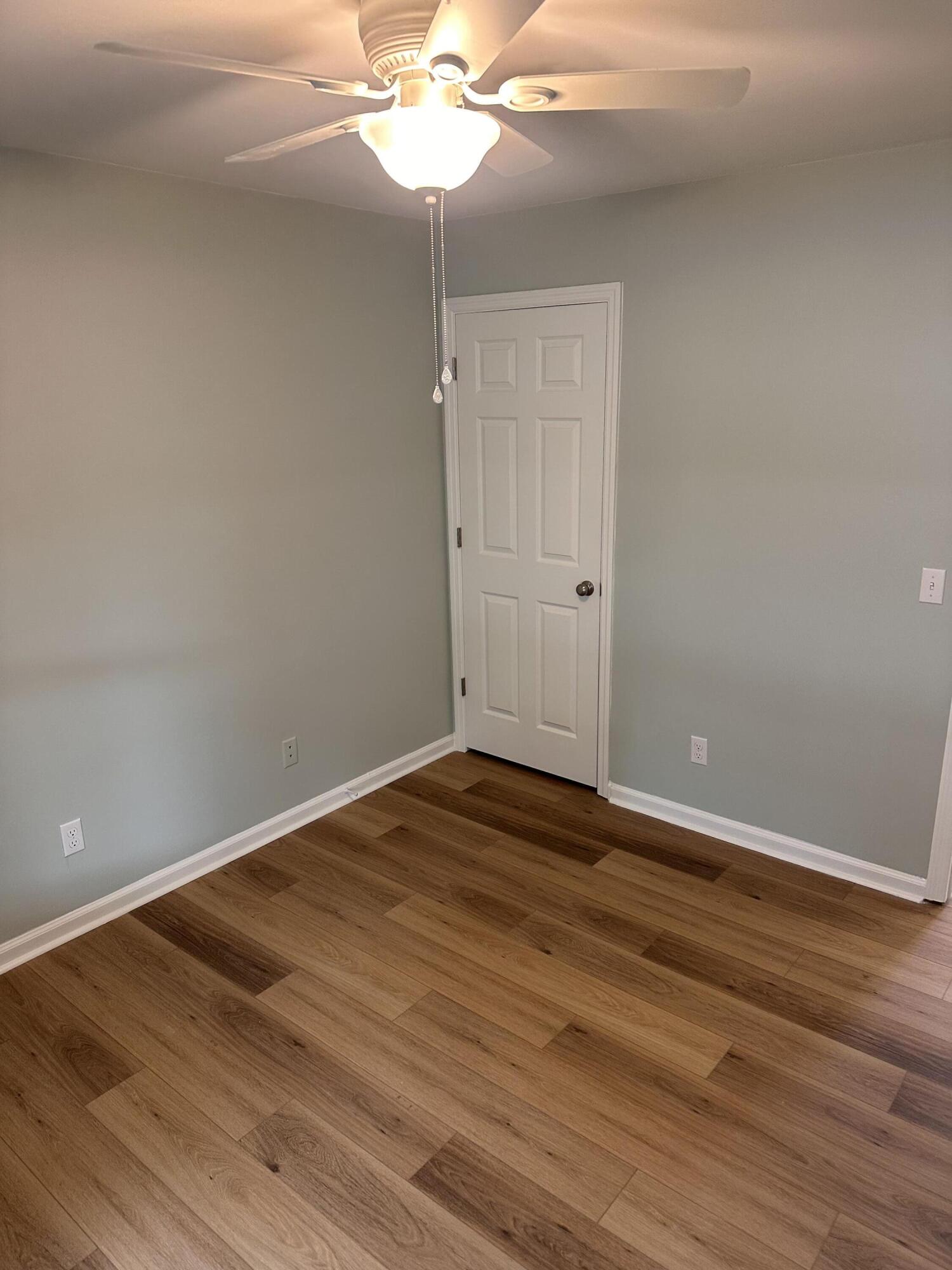 1038 Harbor View Road, Unit A Charleston, SC 29412 - Photo 11 of 19 IMG_6404