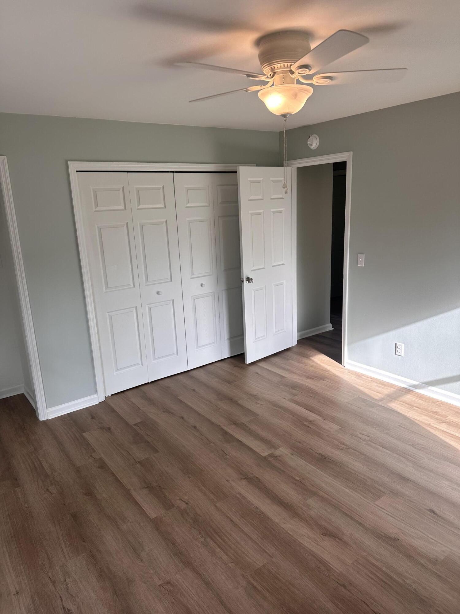 1038 Harbor View Road, Unit A Charleston, SC 29412 - Photo 16 of 19 IMG_6410