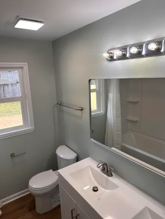 $2,500 | 1038 Harbor View Road, Unit A, Charleston, SC 29412