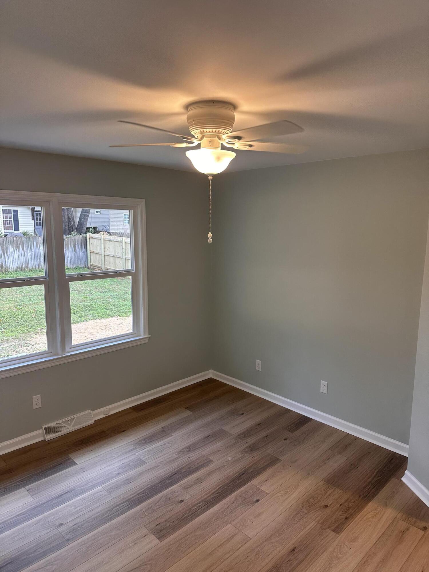 1038 Harbor View Road, Unit A Charleston, SC 29412 - Photo 9 of 19 IMG_6399