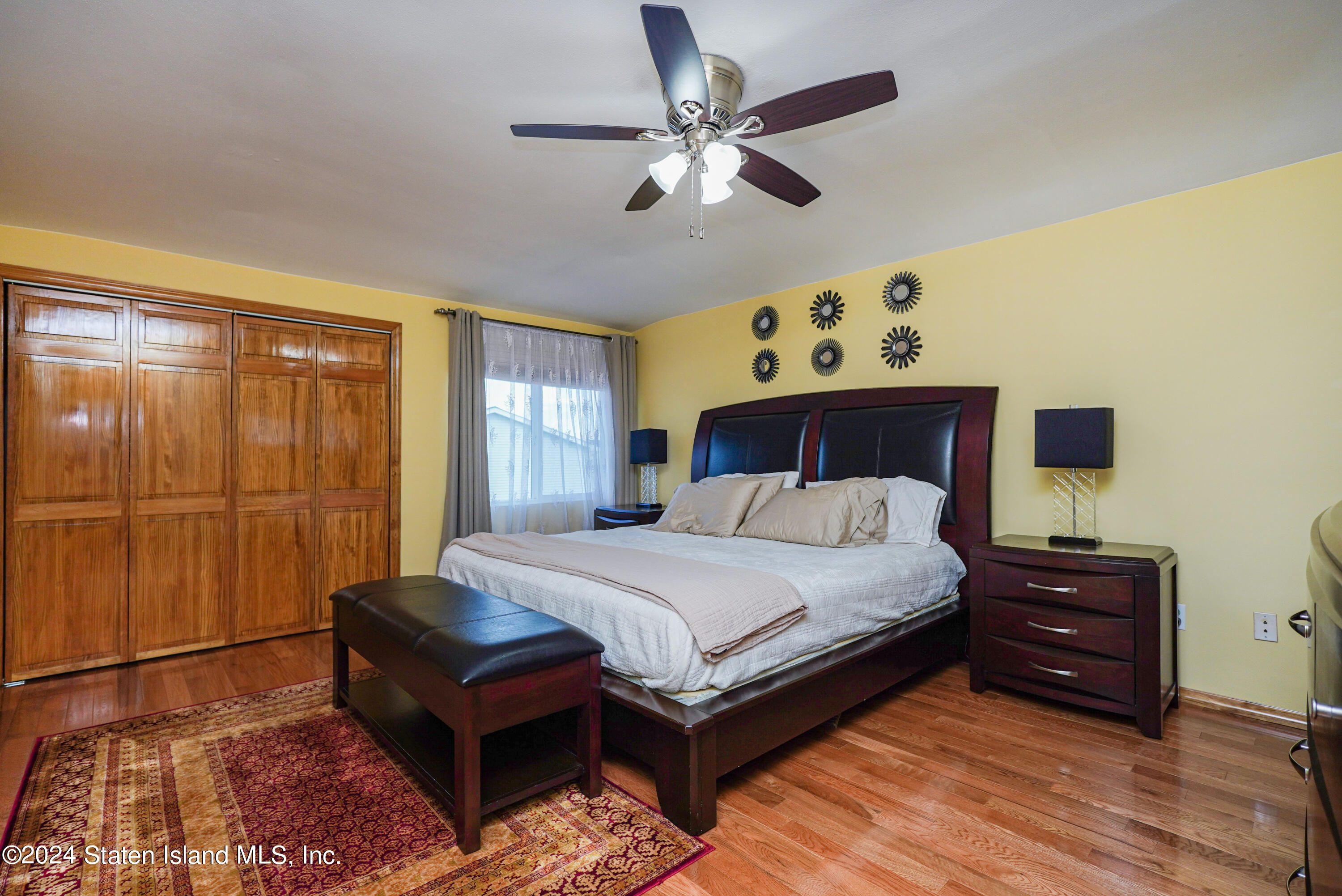 49 Simmons Loop Staten Island, NY 10314 - Photo 15 of 26 Photo May 31 2024, 5 42 33 AM