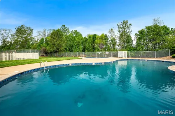 $185,000 | 338 Shirley Ridge Drive, Unit 338A, St. Charles, MO 63304