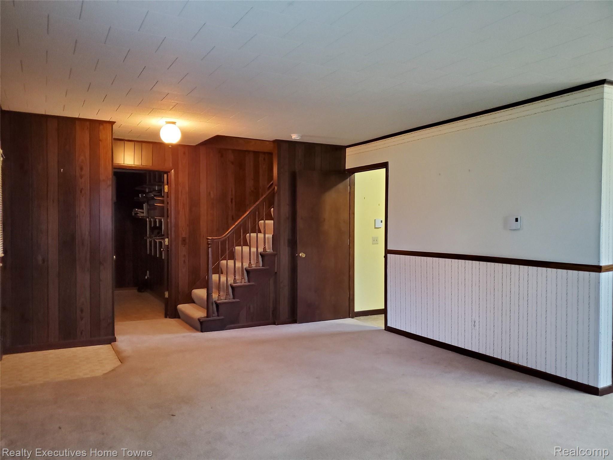7864 Wildcat Road Jeddo, MI 48032 - Photo 9 of 39 2112.jpg
