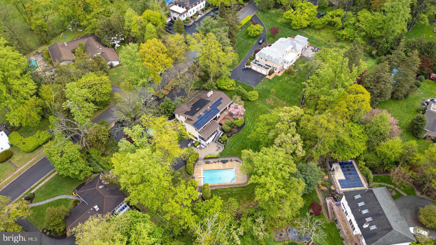 1074 Pheasant Road Rydal, PA 19046 - Photo 50 of 51 Aerial view (Drone Image)