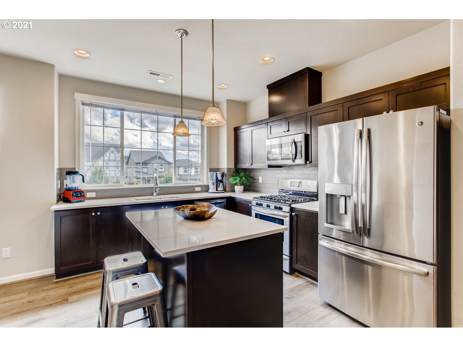 14895 Northwest Shackelford Road Portland, OR 97229 - Photo 11 of 30 Gallery Image 11
