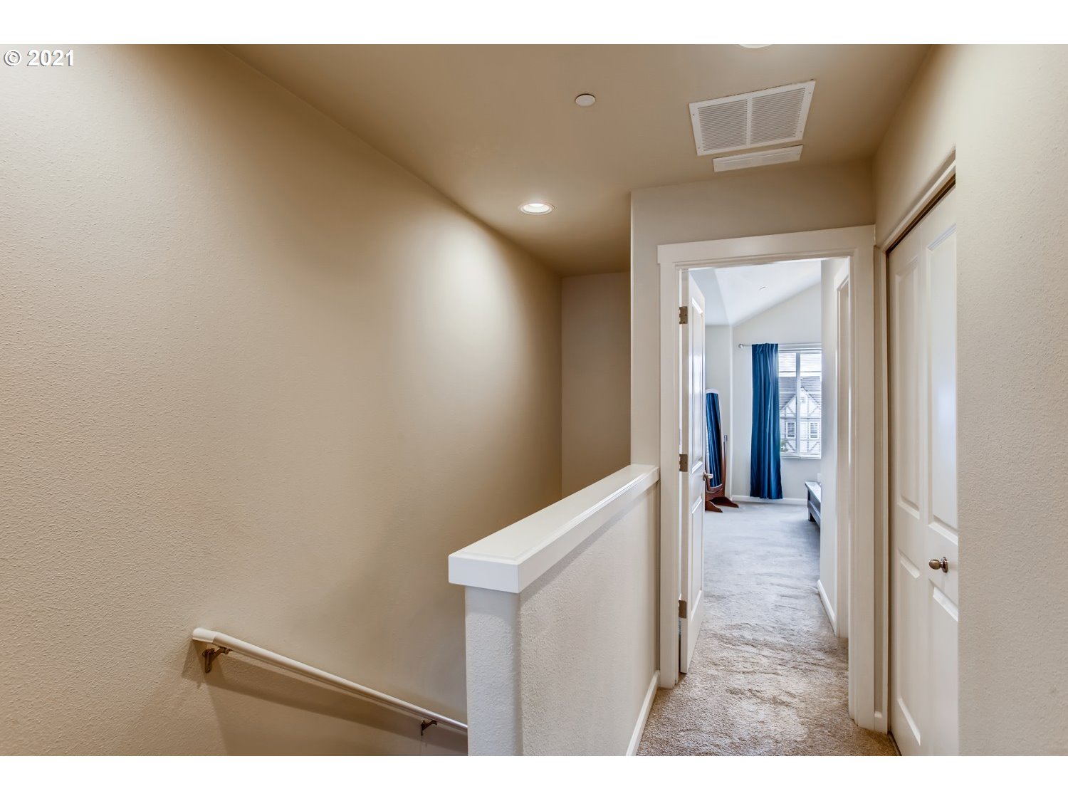 14895 Northwest Shackelford Road Portland, OR 97229 - Photo 13 of 30 Gallery Image 13