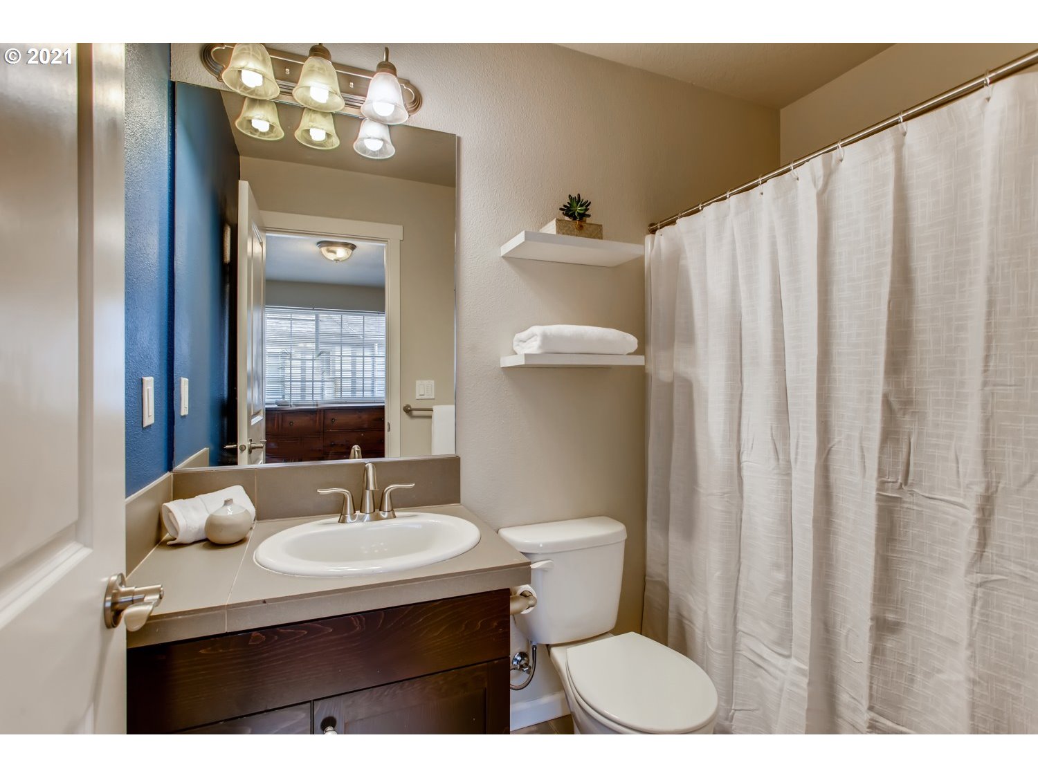 14895 Northwest Shackelford Road Portland, OR 97229 - Photo 19 of 30 Gallery Image 19