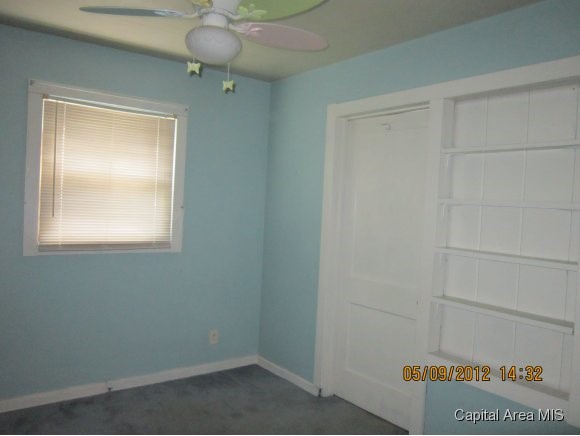 504 Wood Springfield, IL 62702 - Photo 3 of 5