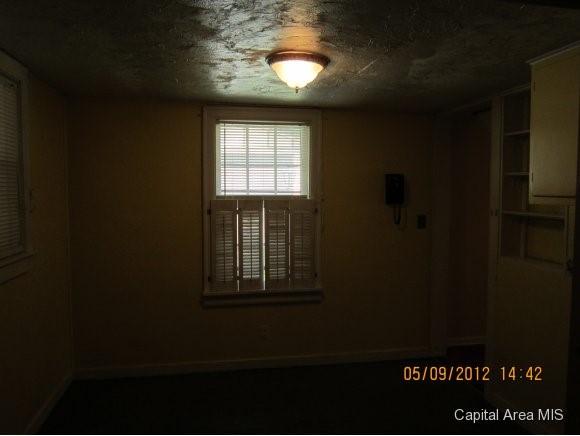 504 Wood Springfield, IL 62702 - Photo 5 of 5
