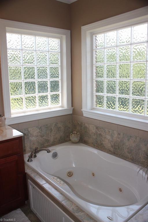 159 Riverchase Road Pinnacle, NC 27043 - Photo 20 of 29