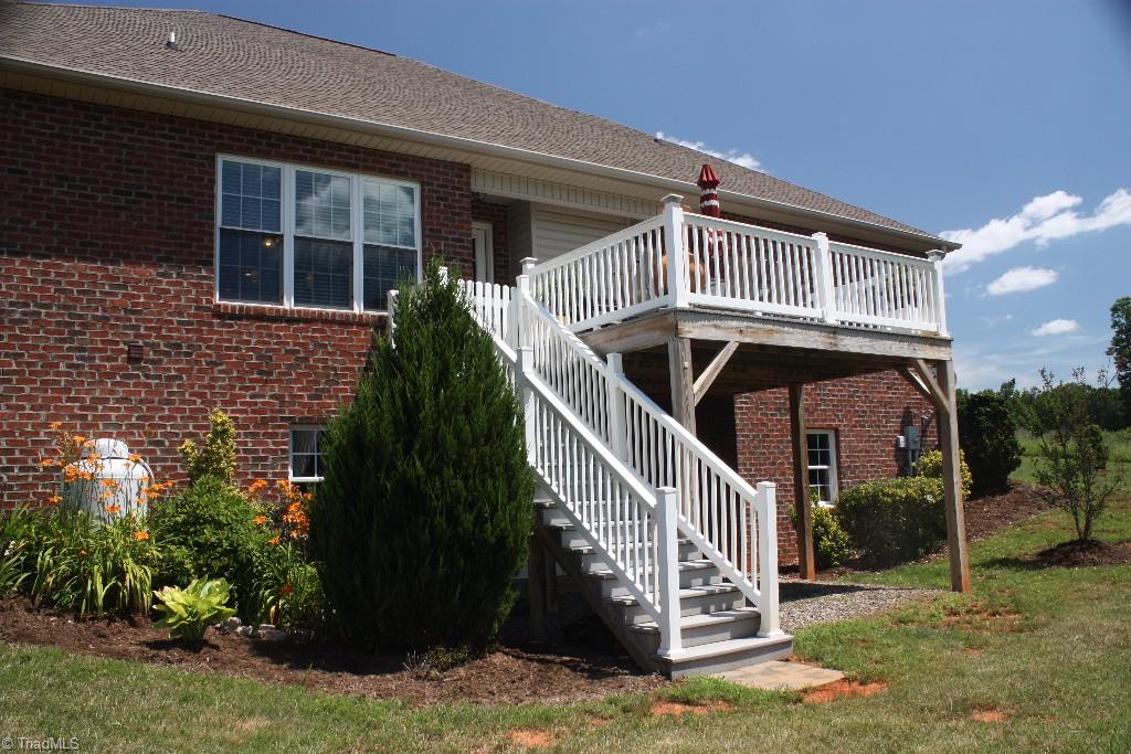 159 Riverchase Road Pinnacle, NC 27043 - Photo 27 of 29