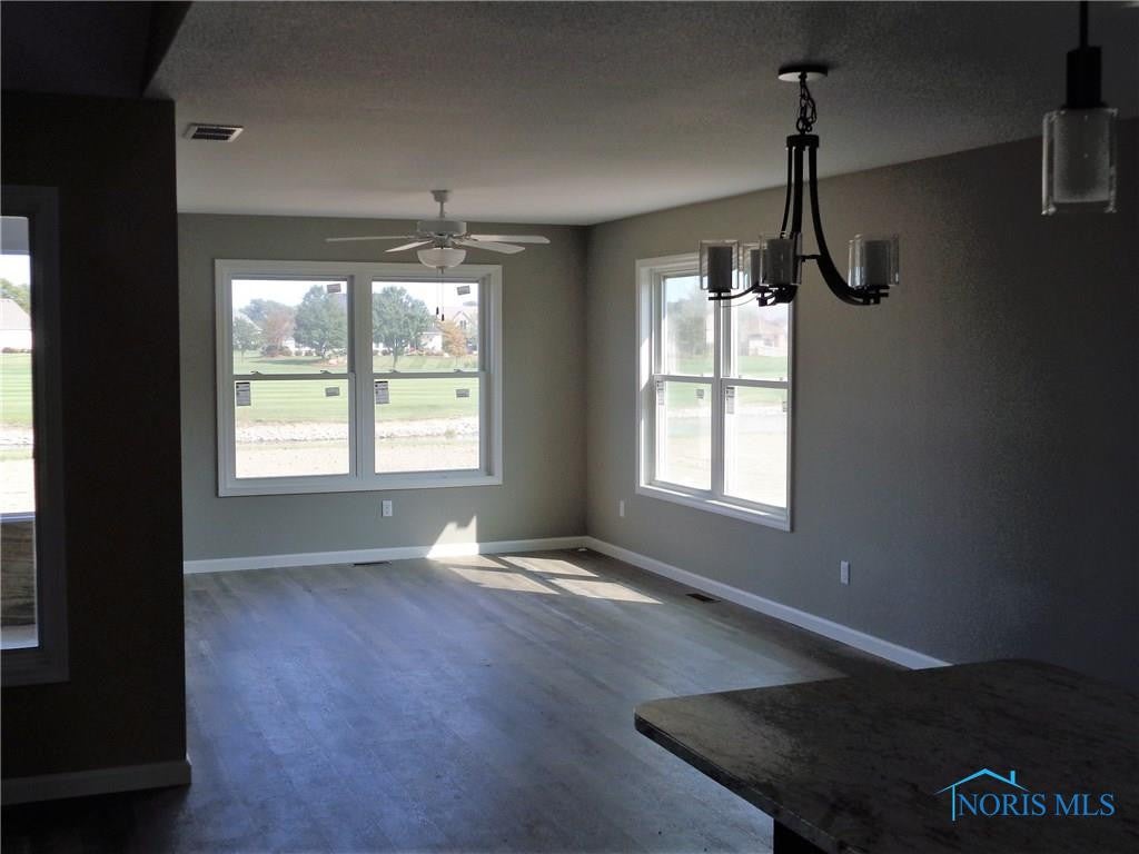 1656 North Wynn Road Oregon, OH 43616 - Photo 4 of 21 Gallery Image 4