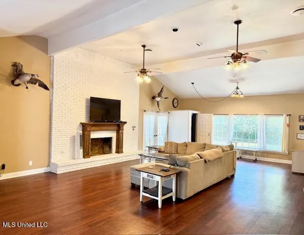 $235,000 | 621 Magnolia Avenue Northwest, Magee, MS 39111