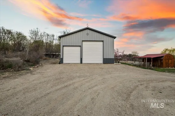 $749,900 | 2417 Patch Ditch Road, Homedale, ID 83628