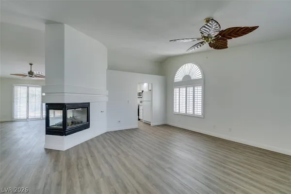 $1,950 | 8825 Fall Green Drive, Las Vegas, NV 89129