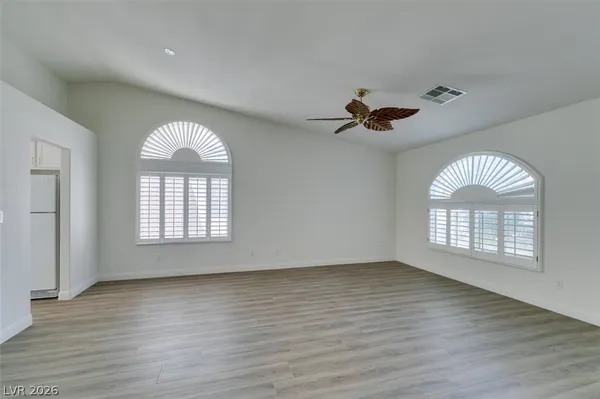 $1,950 | 8825 Fall Green Drive, Las Vegas, NV 89129