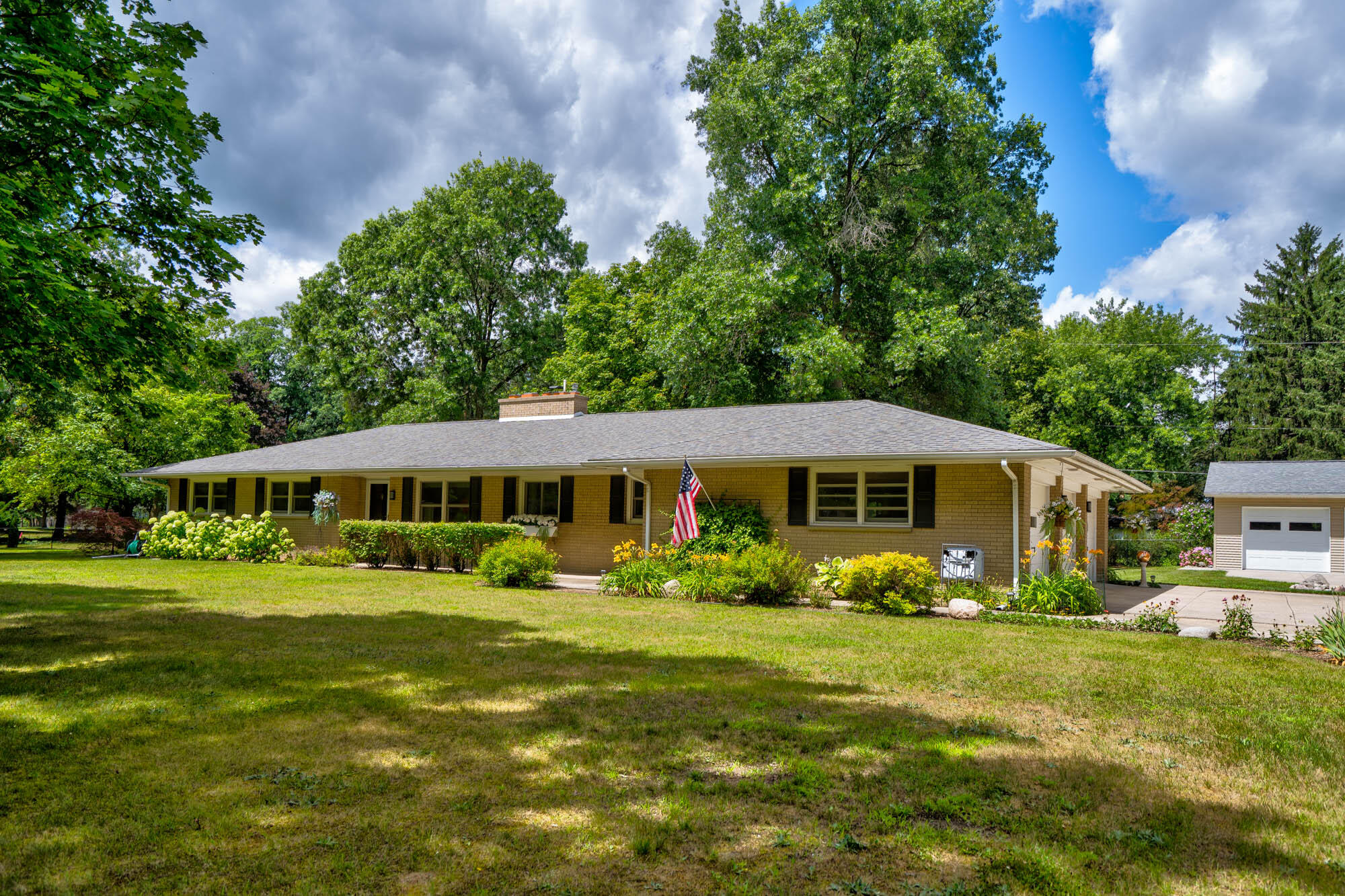 6936 Angling Road Portage, MI 49024 - Photo 1 of 57 DSC07616_7_8