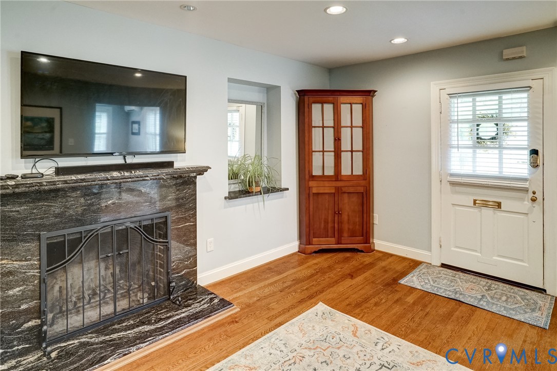 917 Pine Ridge Road Richmond, VA 23226 - Photo 7 of 34 Gallery Image 7