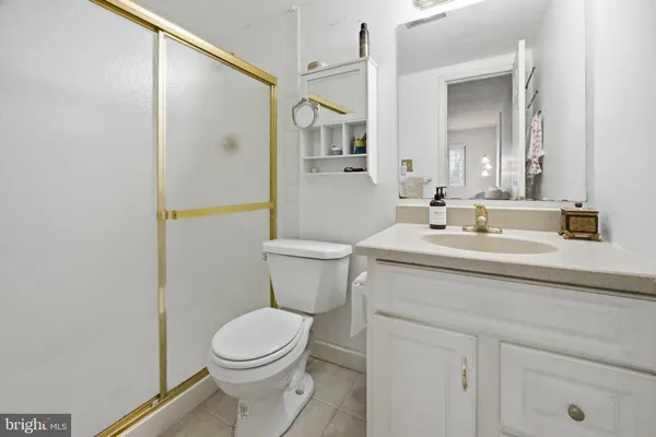 $199,000 | 7 Suntop Court, Unit 202, Baltimore, MD 21209