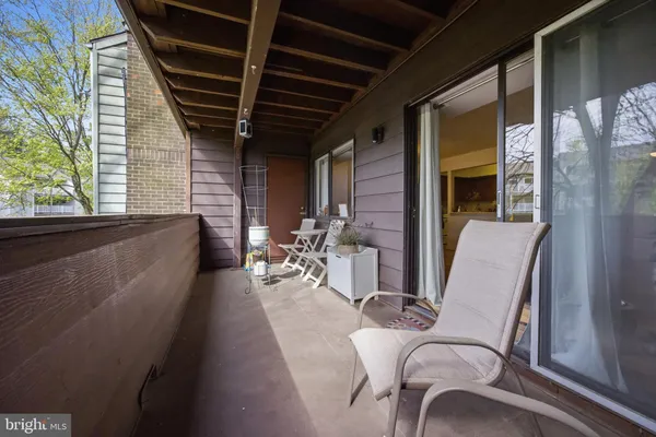 $199,000 | 7 Suntop Court, Unit 202, Baltimore, MD 21209