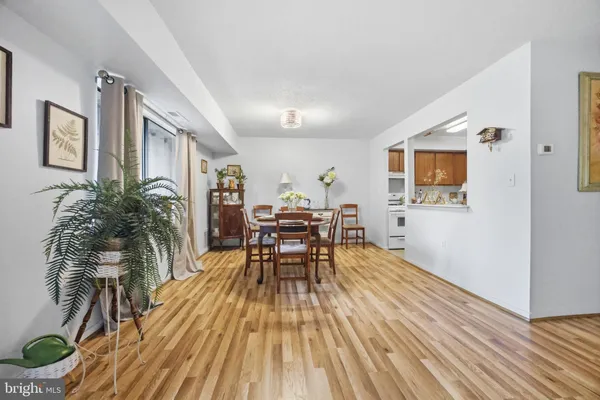 $199,000 | 7 Suntop Court, Unit 202, Baltimore, MD 21209