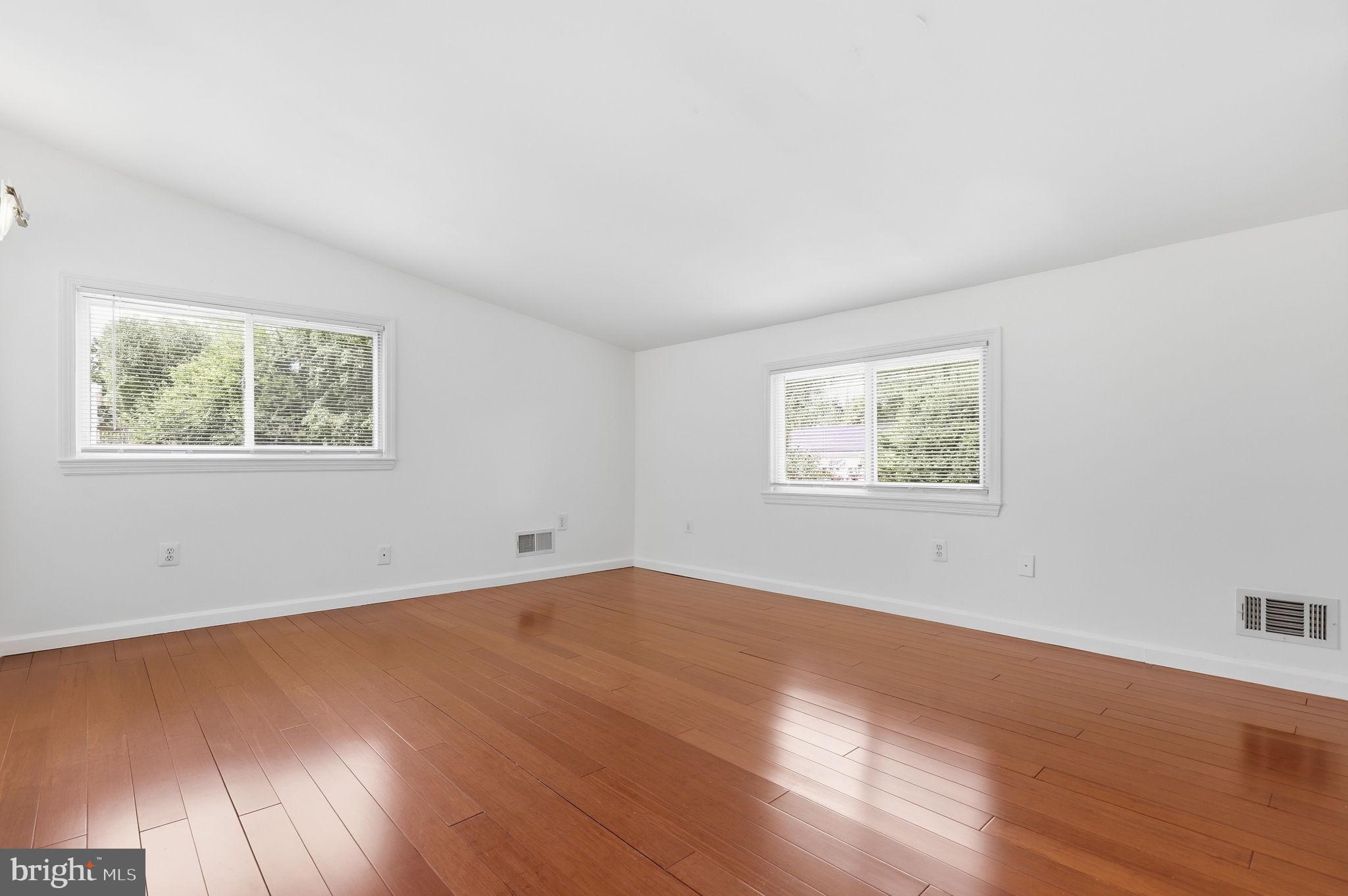 1511 Crest Road Silver Spring, MD 20902 - Photo 26 of 49