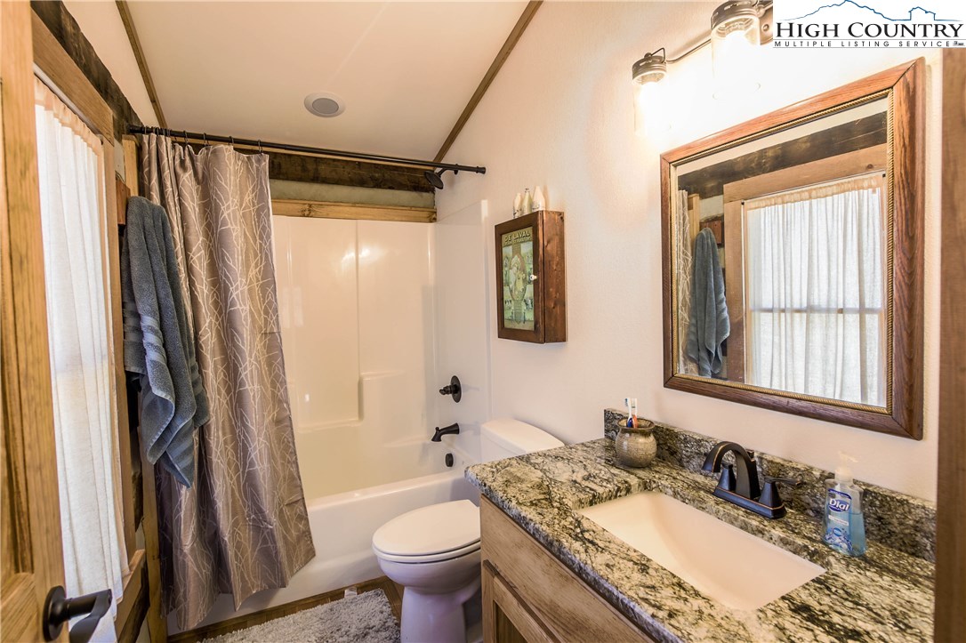 319 Big Tree Road West Jefferson, NC 28694 - Photo 15 of 40 Gallery Image 15