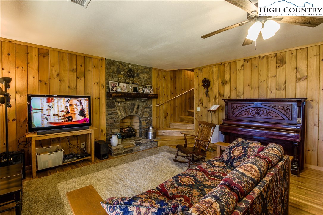 319 Big Tree Road West Jefferson, NC 28694 - Photo 17 of 40 Gallery Image 17