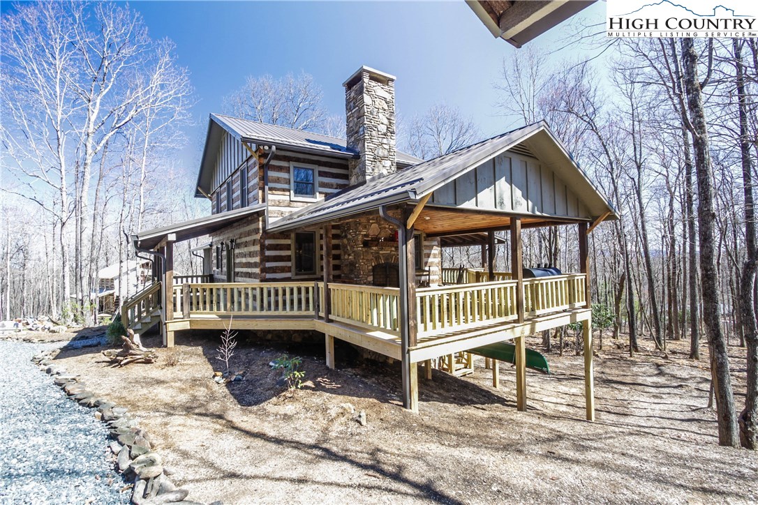 319 Big Tree Road West Jefferson, NC 28694 - Photo 3 of 40 Gallery Image 3
