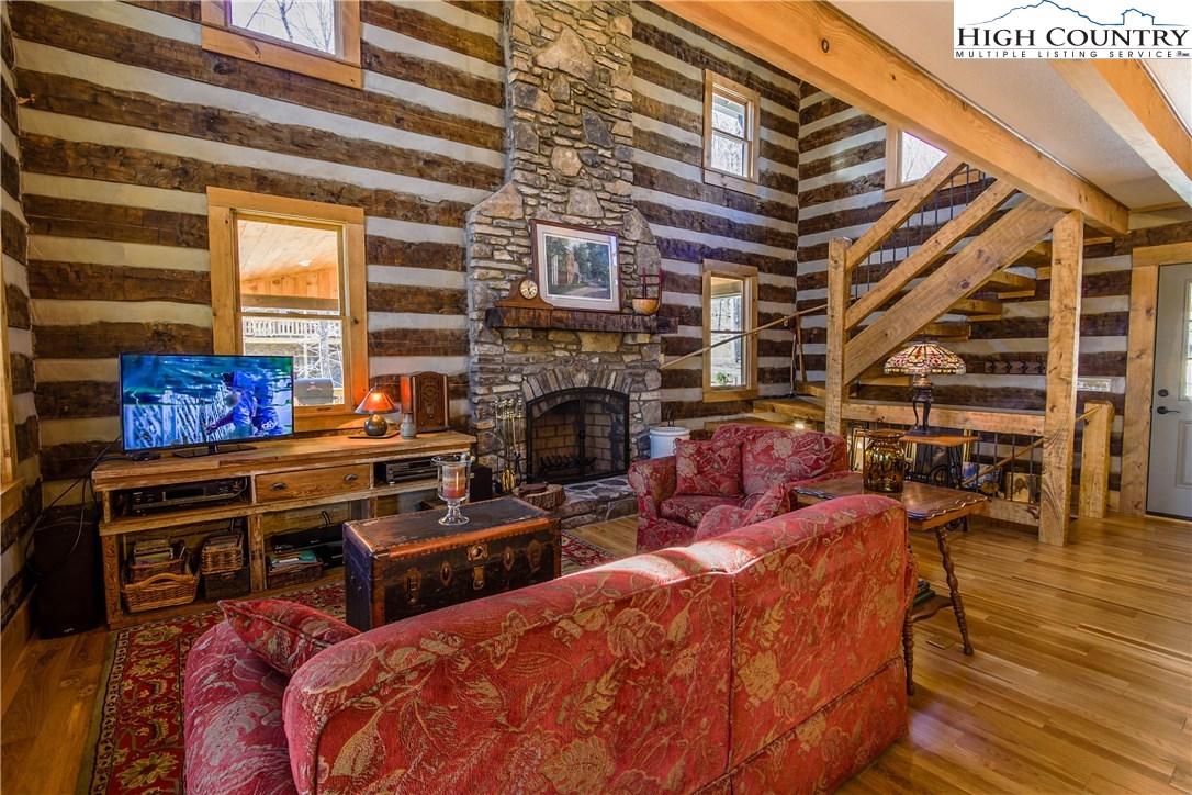 319 Big Tree Road West Jefferson, NC 28694 - Photo 5 of 40 Gallery Image 5