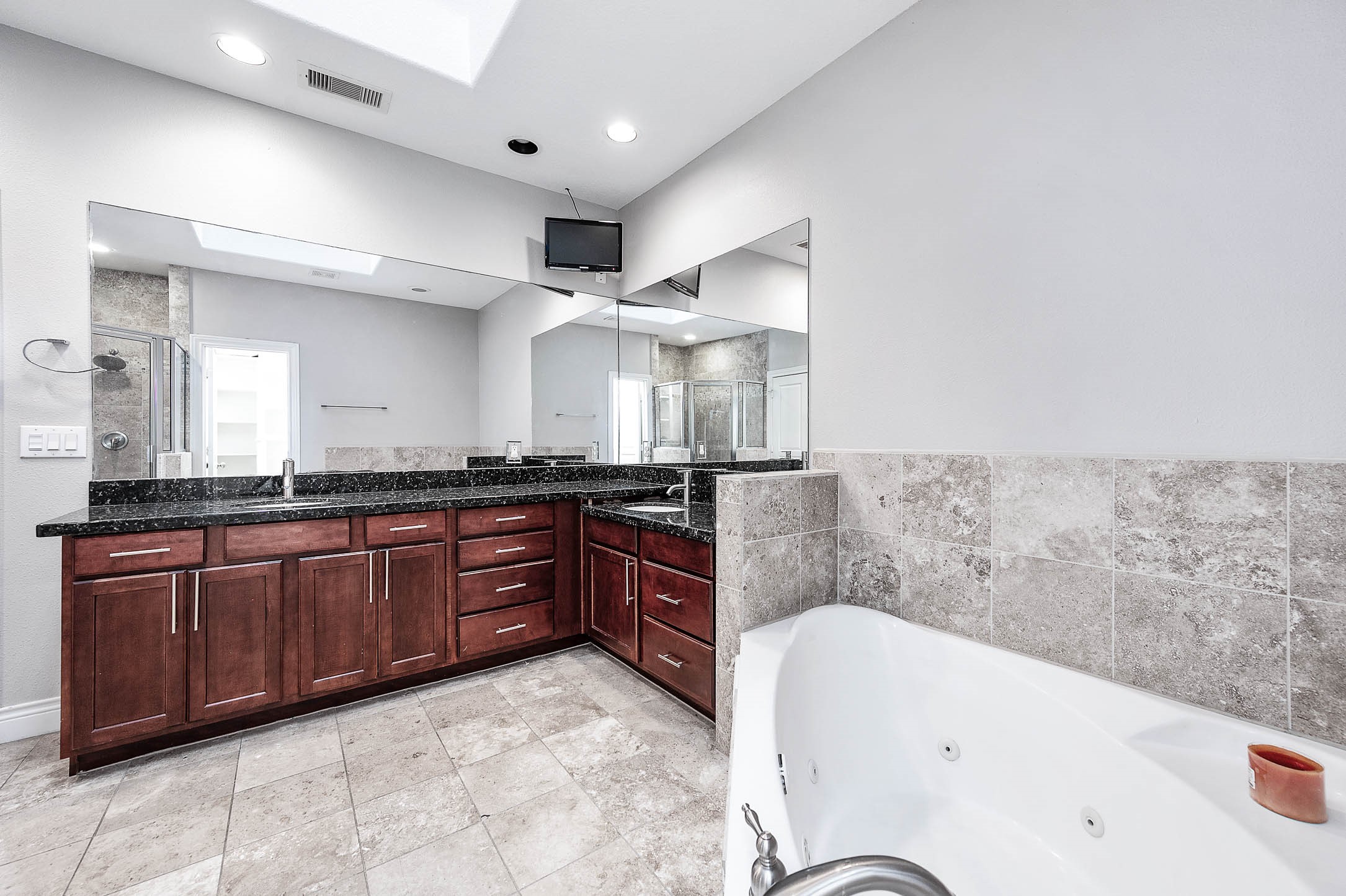 2503 Dallas Street Houston, TX 77003 - Photo 24 of 30 a large bathroom with a large tub and sink